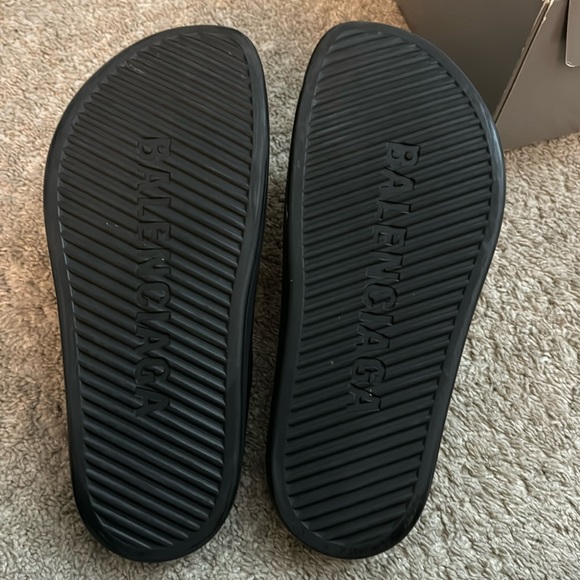 Balenciaga mule closed pool slide 43 size 10 - Picture 3 of 4